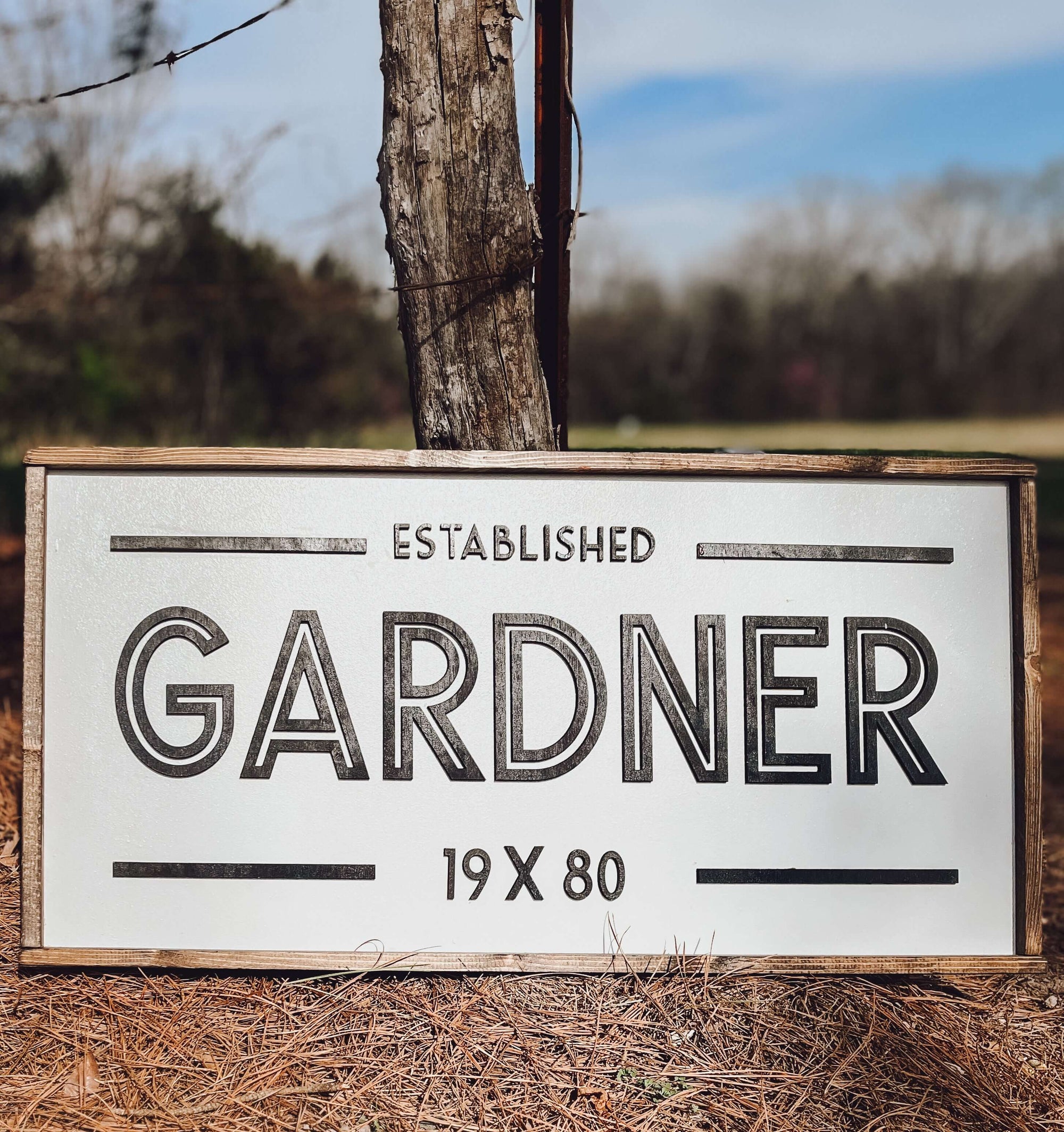 Modern Wooden Family Name Sign Custom Family Name Signs - Personalized Wood Signs for Home Decor Fancy Front Porch